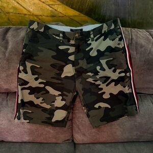 Tommy Hilfiger Striped Camo Shorts EUC
